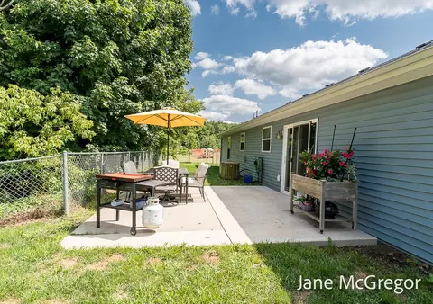 Exterior - 13820 E Harmony Ct NE, Sparta, MI 49345 photo 5 of 11
