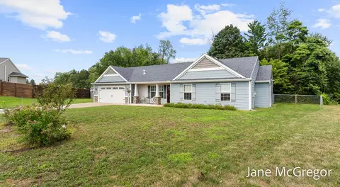 Exterior - 13820 E Harmony Ct NE, Sparta, MI 49345 photo 11 of 11
