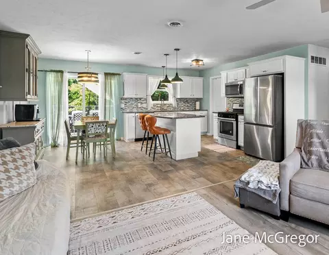 Kitchen - 13820 E Harmony Ct NE, Sparta, MI 49345 photo 1 of 9