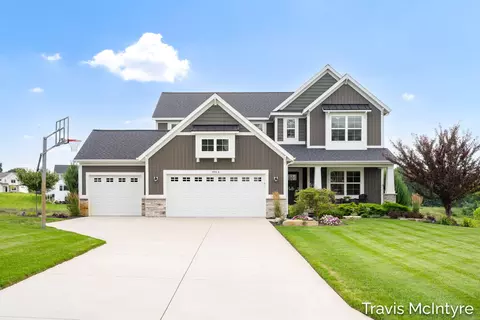 8914 Sterling Hills Dr NE, Rockford, MI 49341