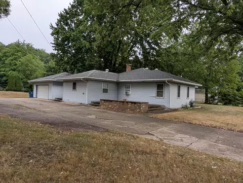 4045 S Dangl Rd, Muskegon, MI 49444