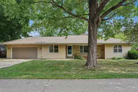 56 Garden Ave N, Battle Creek, MI 49017