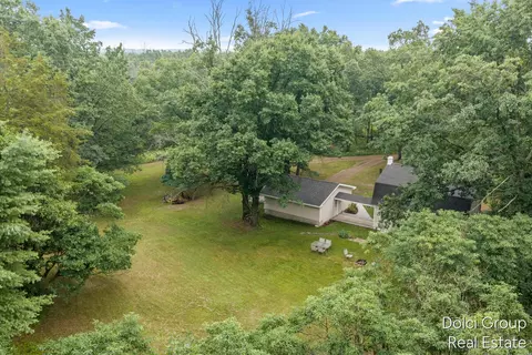 Exterior - 1585 Clinton Ln, White Cloud, MI 49349 photo 7 of 13