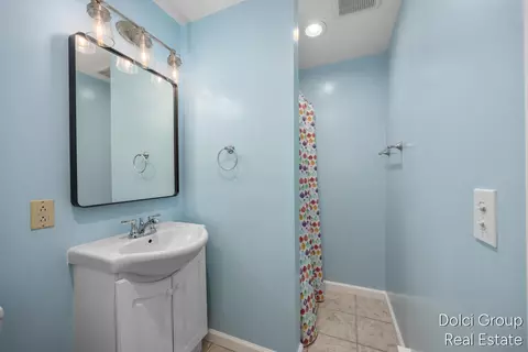 Bath - 1585 Clinton Ln, White Cloud, MI 49349 photo 1 of 2