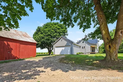 1530 S Nevins Rd, Sidney, MI 48885 photo 8