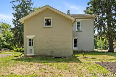 Exterior - 404 E Main St, Ionia, MI 48846 photo 6 of 9