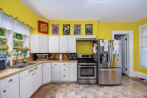 Kitchen - 404 E Main St, Ionia, MI 48846 photo 2 of 2