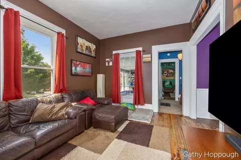 Living - 404 E Main St, Ionia, MI 48846 photo 4 of 5