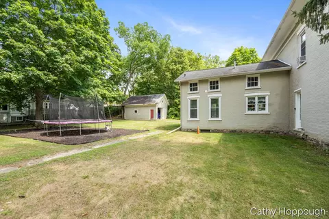 Exterior - 404 E Main St, Ionia, MI 48846 photo 8 of 9