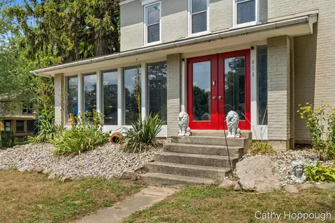 Exterior - 404 E Main St, Ionia, MI 48846 photo 1 of 9