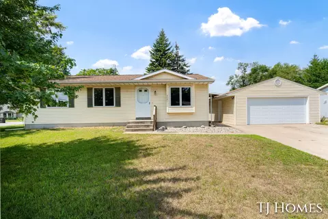 5721 Jefferson Ave SE, Grand Rapids, MI 49548