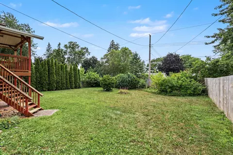 Exterior - 2117 Cogswell Dr, Lansing, MI 48906 photo 4 of 4
