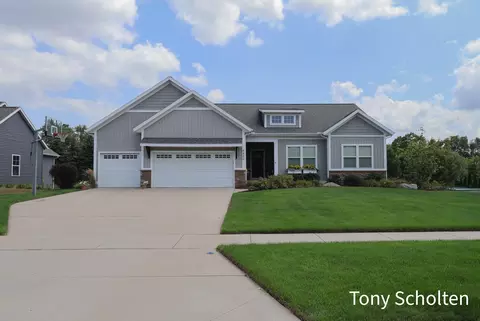 6850 Northbeech Ct, Hudsonville, MI 49426
