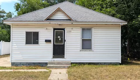 2333 Leahy St, Muskegon, MI 49444