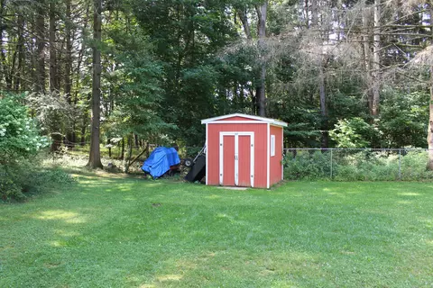 Exterior - 3444 E Pineview Dr, Dexter, MI 48130 photo 7 of 7
