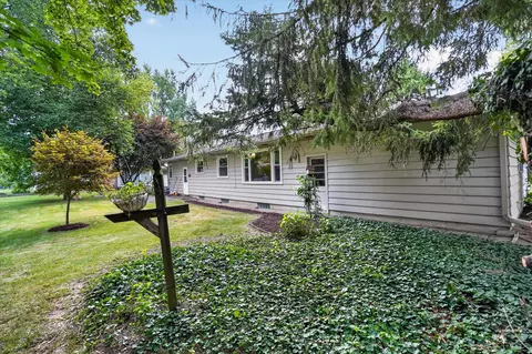 Exterior - 3411 Balmars Ave, Jackson, MI 49201 photo 8 of 8