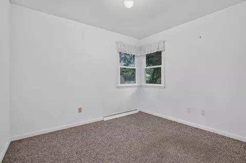 Bedroom - 3411 Balmars Ave, Jackson, MI 49201 photo 6 of 7