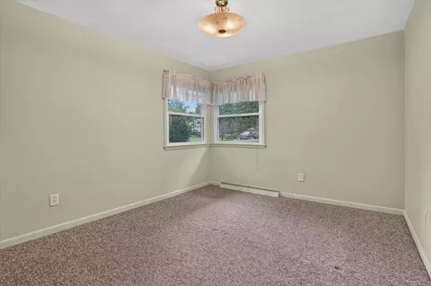 Bedroom - 3411 Balmars Ave, Jackson, MI 49201 photo 4 of 7