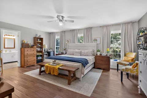 Bedroom - 1210 Gilroy Rd, Jackson, MI 49203 photo 6 of 7