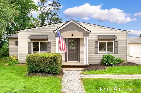 2190 68th St, Fennville, MI 49408