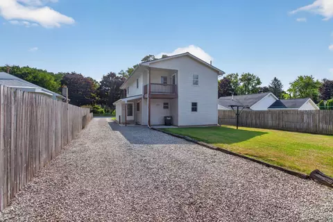 Exterior - 232 Bender St, Jackson, MI 49202 photo 3 of 16