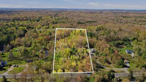 W River Road, North Muskegon, MI 49445
