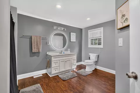 Bath - 1113 Napoleon Rd, Jackson, MI 49201 photo 1 of 5