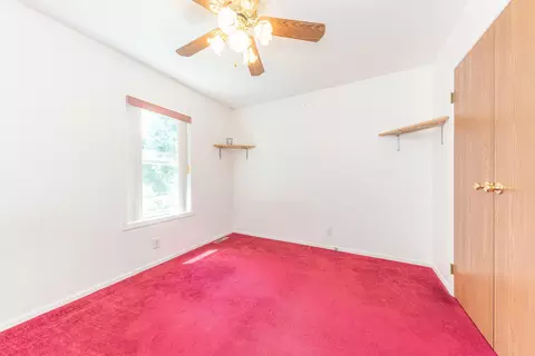 Bedroom - 8002 Willow Rd, Milan, MI 48160 photo 5 of 9