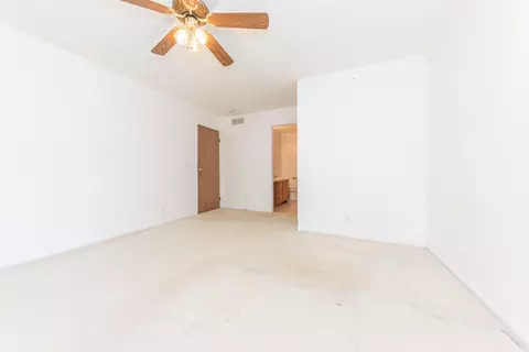 Bedroom - 8002 Willow Rd, Milan, MI 48160 photo 3 of 9