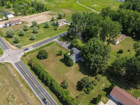 View/Area - 8002 Willow Rd, Milan, MI 48160 photo 2 of 11