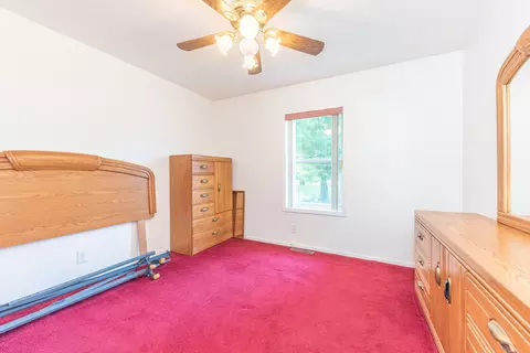 Bedroom - 8002 Willow Rd, Milan, MI 48160 photo 8 of 9