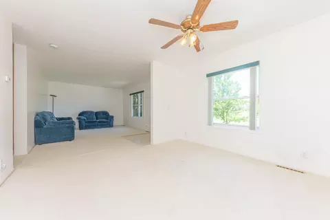 Living - 8002 Willow Rd, Milan, MI 48160 photo 4 of 10