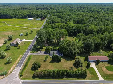 View/Area - 8002 Willow Rd, Milan, MI 48160 photo 3 of 11
