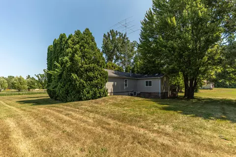 Exterior - 8002 Willow Rd, Milan, MI 48160 photo 7 of 7
