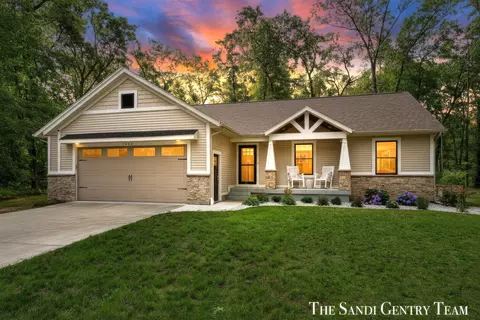 7285 Sue Marie Ln, Muskegon, MI 49442