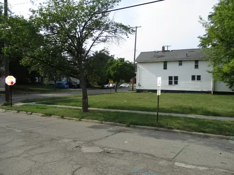 511 S Blackstone St, Jackson, MI 49203 photo 4