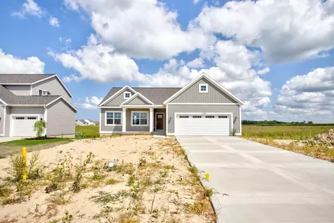 11665 Cherrybud Dr, Holland, MI 49424