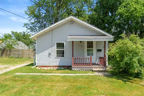 130 Gilkison Ave, Kalamazoo, MI 49006