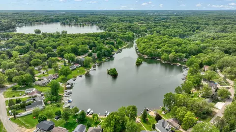 View/Area - 11901 Killarny Cir, Jerome, MI 49249 photo 8 of 12
