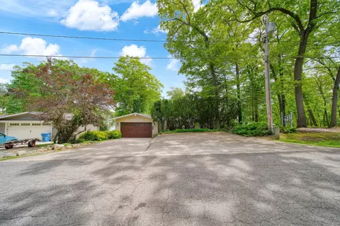 Exterior - 11901 Killarny Cir, Jerome, MI 49249 photo 34 of 35