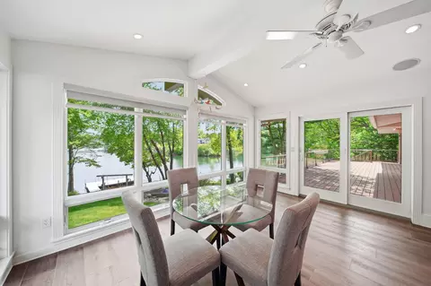 Dining - 11901 Killarny Cir, Jerome, MI 49249 photo 2 of 2