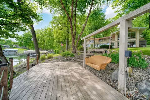 Exterior - 11901 Killarny Cir, Jerome, MI 49249 photo 30 of 35