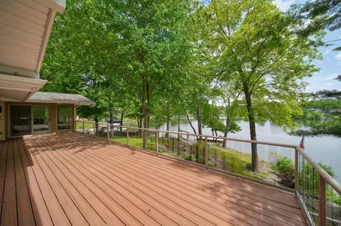 Exterior - 11901 Killarny Cir, Jerome, MI 49249 photo 11 of 35