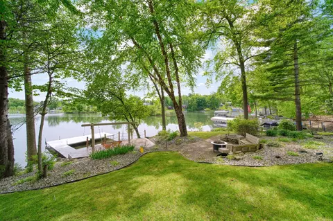 Exterior - 11901 Killarny Cir, Jerome, MI 49249 photo 3 of 35