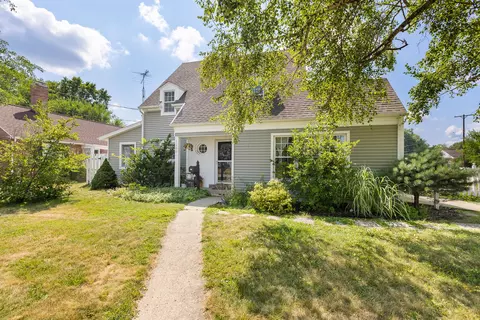 Exterior - 1100 S Webster St, Jackson, MI 49203 photo 3 of 12