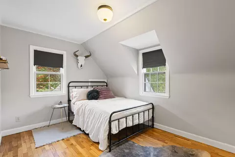 Bedroom - 1100 S Webster St, Jackson, MI 49203 photo 2 of 5