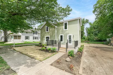 109 Michigan Ave, Hartford, MI 49057