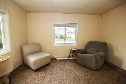 Living - 406 Spring St, Three Rivers, MI 49093 photo 5 of 6