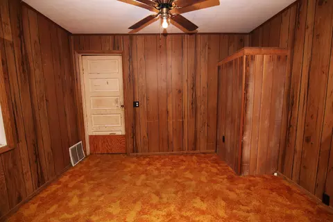Bedroom - 406 Spring St, Three Rivers, MI 49093 photo 4 of 6