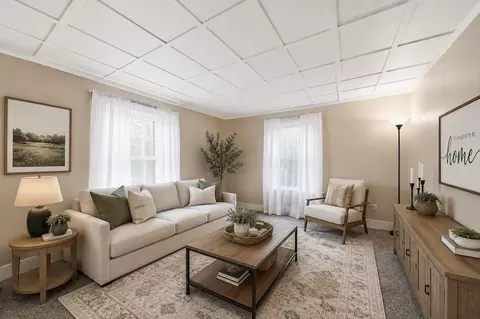 Living - 720 Jasper St, Jackson, MI 49203 photo 1 of 1